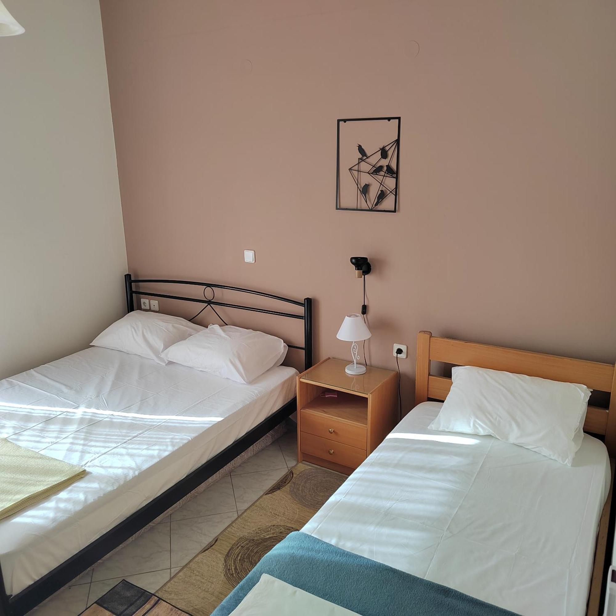 Manos Apartments コリンバリ エクステリア 写真